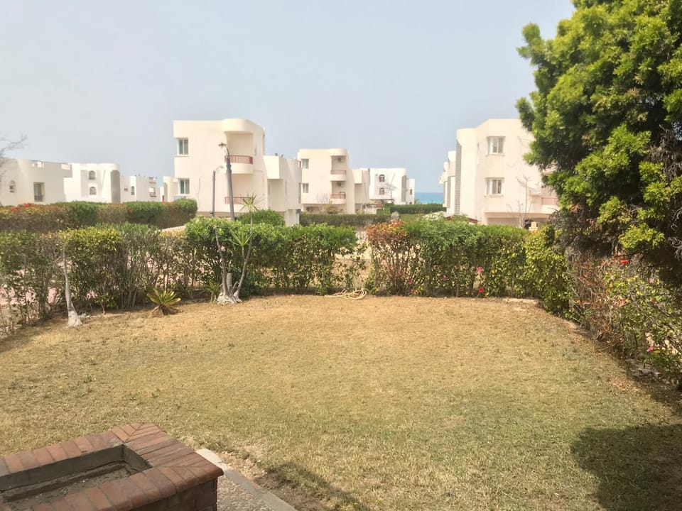 Garden, Sea view