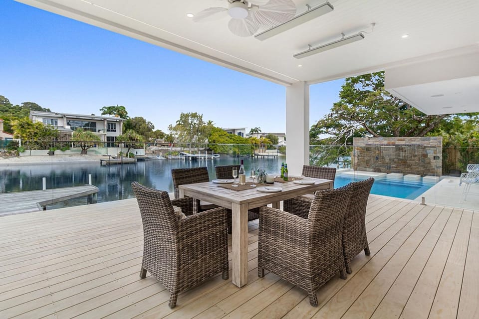 Key Court 17 House in Noosa Heads