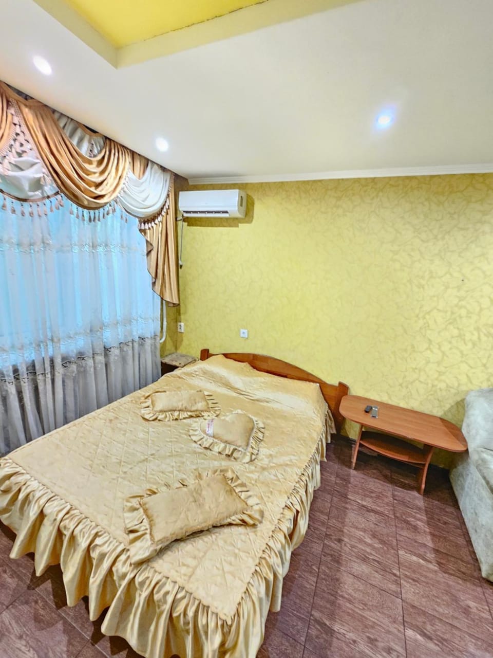 1 комн кв остановка дворец спорта строитель, рядом с улицей химиков Apartment in Ukraine