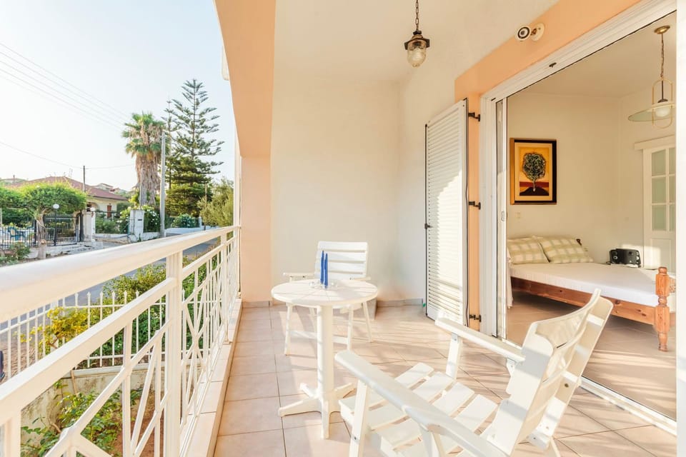 Patio, Balcony/Terrace