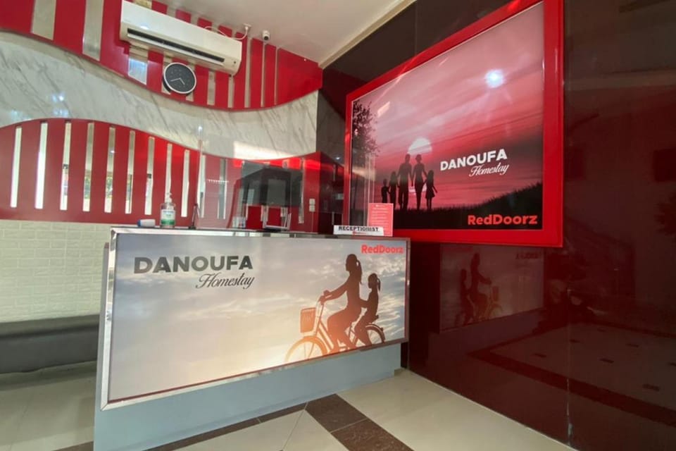 RedDoorz Plus @ Rawamangun Hotel in Jakarta