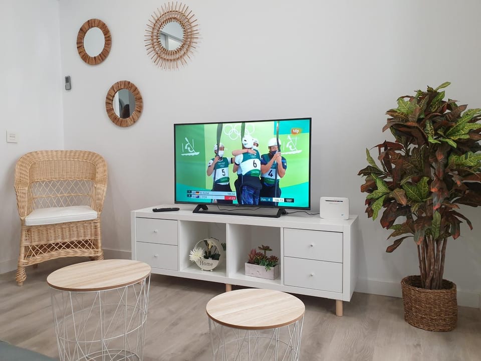 TV and multimedia, Living room