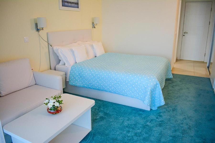 Blaxy LAC Apartment in Constanța County