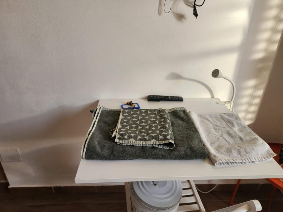 affittacamere alloggio olivo Empoli a pochi passi dalla stazione Bed and Breakfast in Tuscany