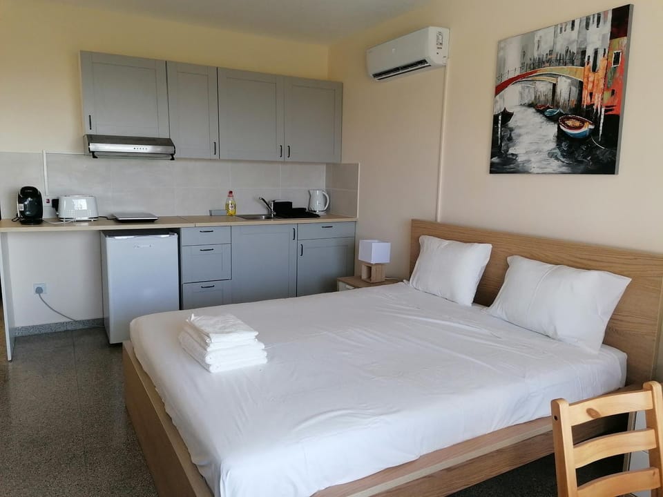 Pissouri Image Apartment in Pissouri
