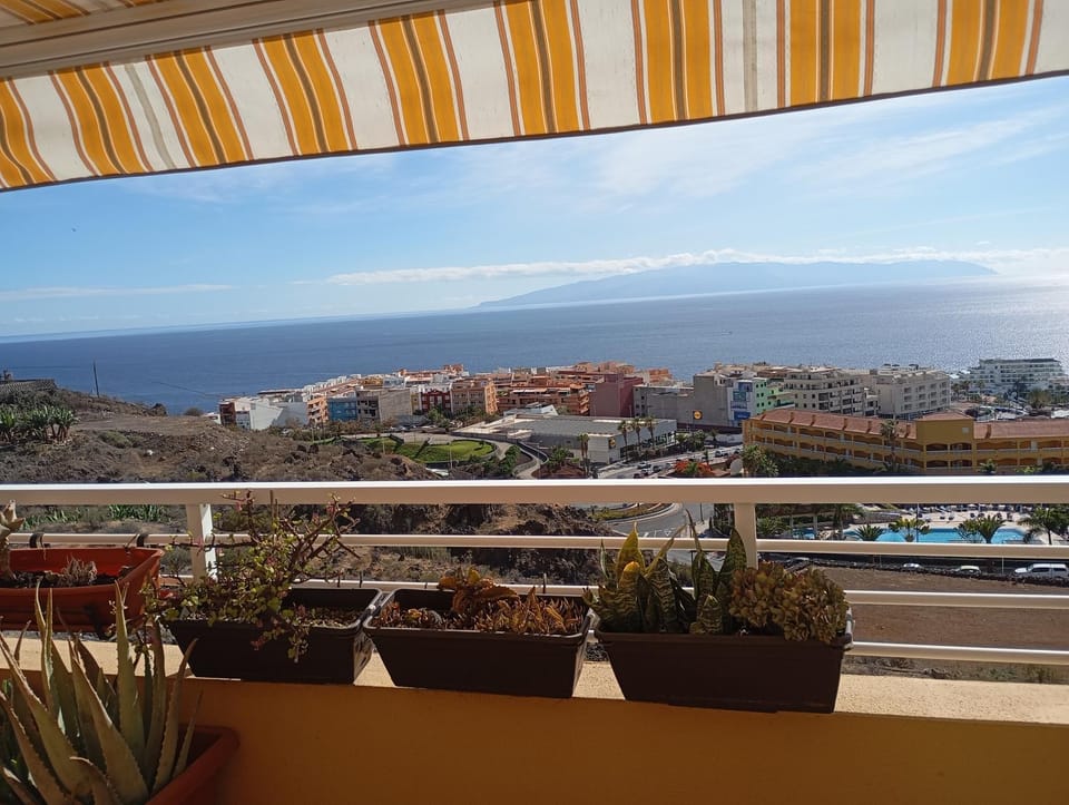 View (from property/room), Balcony/Terrace