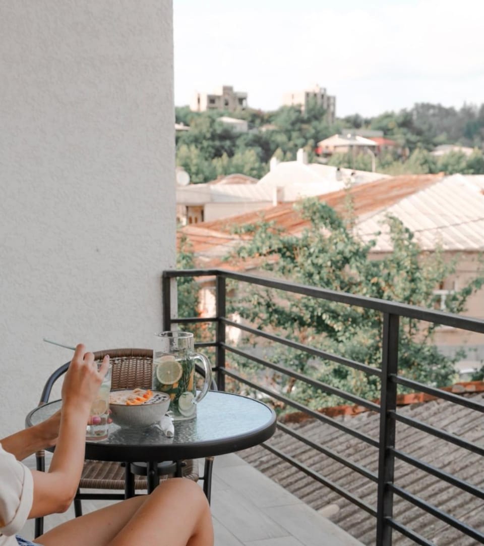 Balcony/Terrace, City view