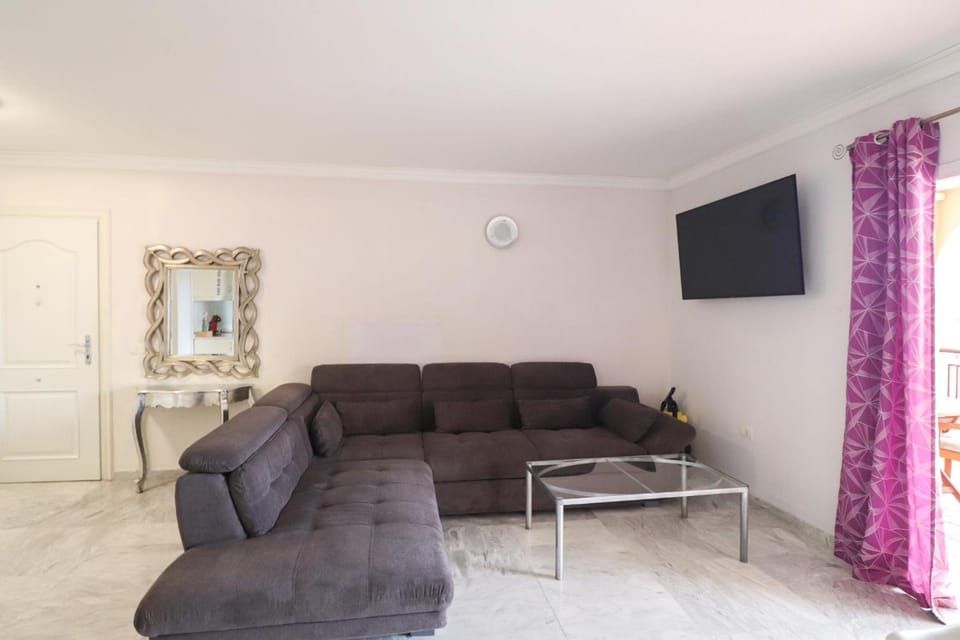 Communal lounge/ TV room, TV and multimedia