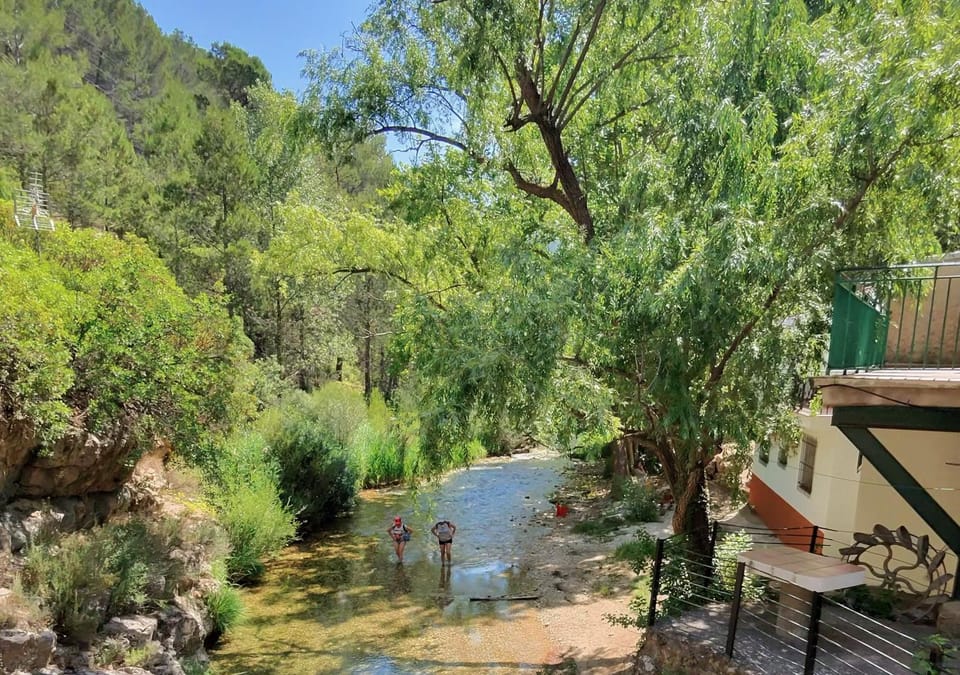 Casa rural Molino Jaráiz Ideal Familias y Grupos 8 Pax Terraza sobre el Río Tus Country House in Castile-La Mancha