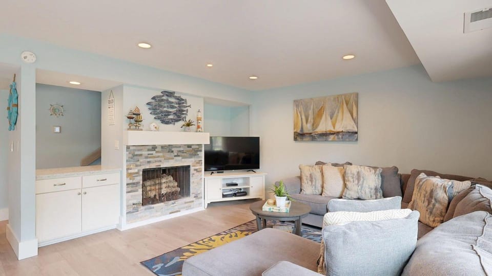 911 Inverness Village Villa in Hilton Head Island