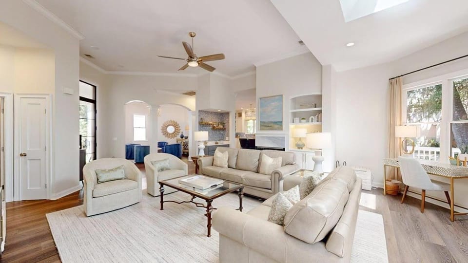 8 Flagg Dr House in Hilton Head Island