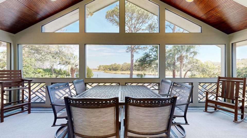 4 Full Sweep House in Hilton Head Island