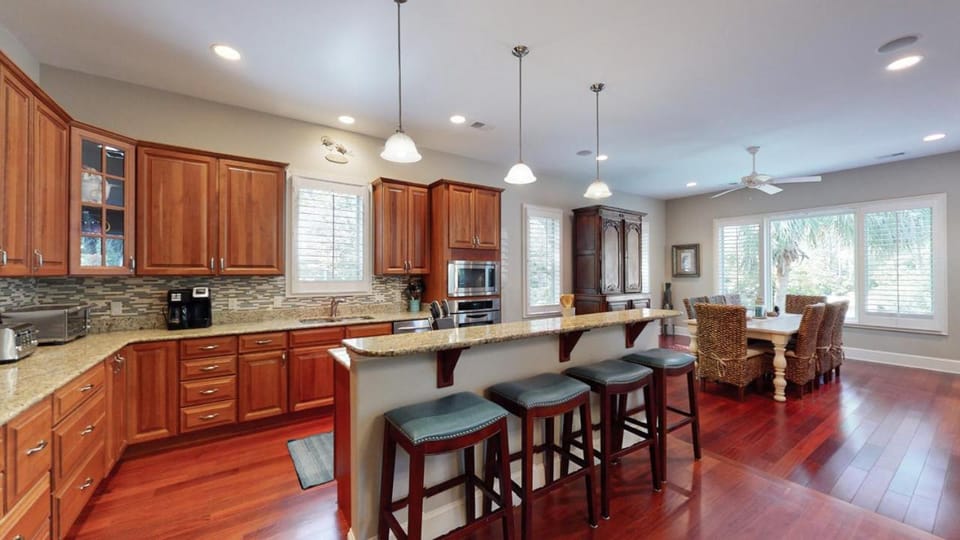 39 Full Sweep House in Hilton Head Island