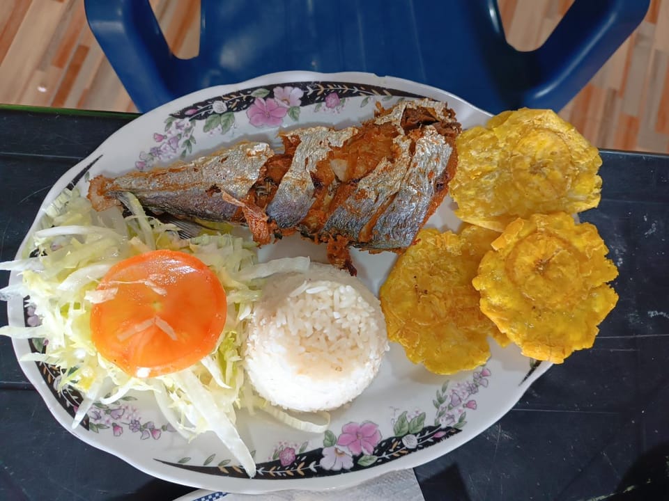 Hostal mis dos ángeles Bed and Breakfast in Santiago de Tolú