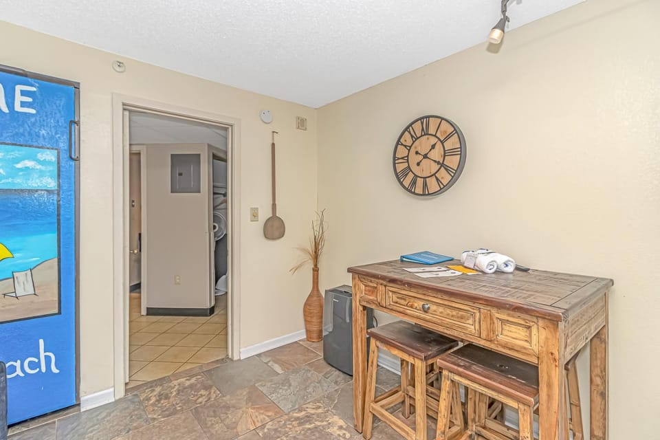 Oceanview 1 Bedroom Suite Landmark Resort 548 Perfect for a couple or party of 4 House in Myrtle Beach