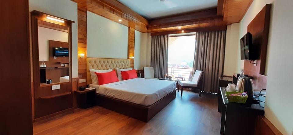 Mastiff Xanadu Hotel in Manali