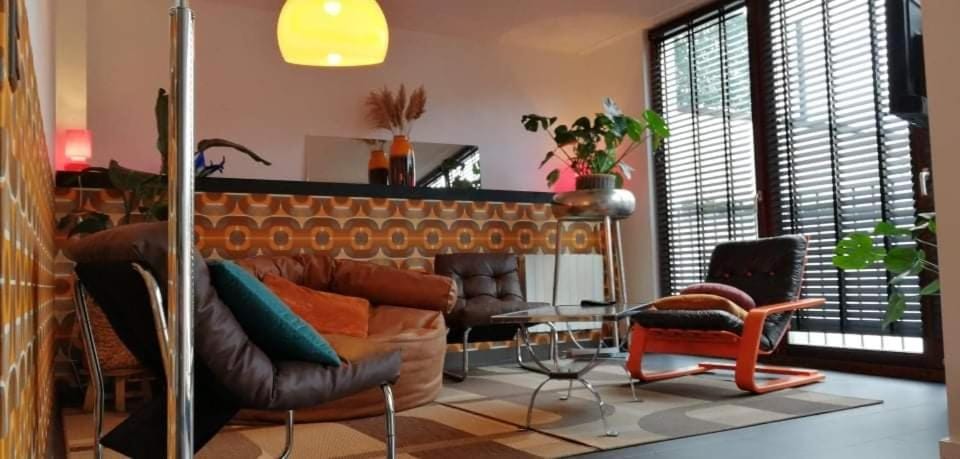 À Bouillon, appartement vintage vue sur le château Apartment in Wallonia, Belgium