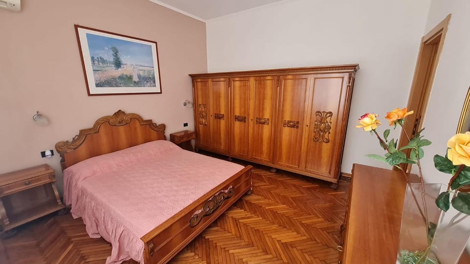 Bed, Bedroom, wardrobe