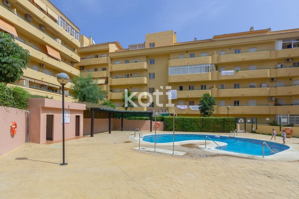 Property building, Day, Evening entertainment, Pool view, Swimming pool
