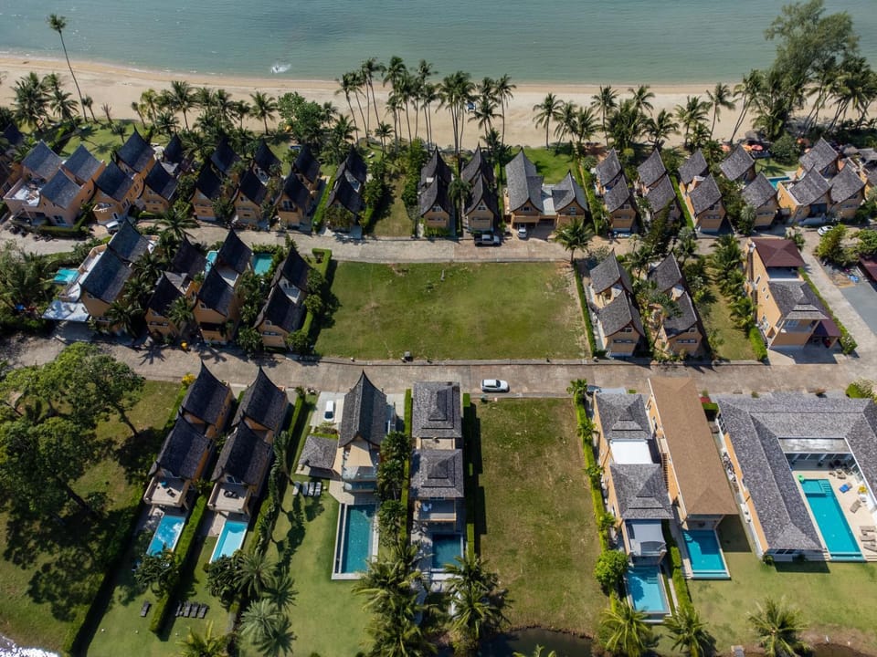 Bird's eye view, Beach