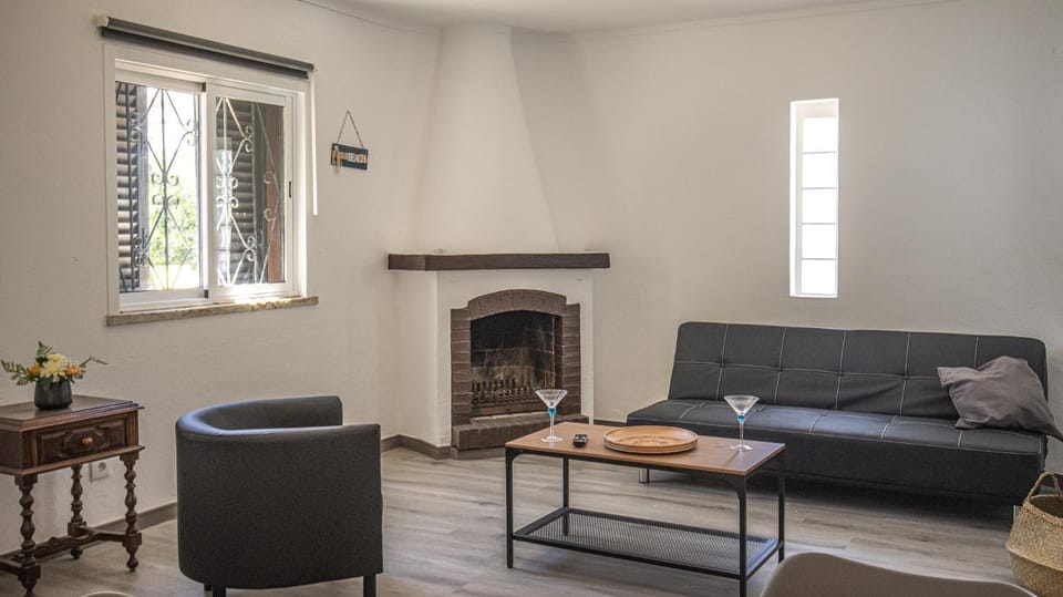 Living room, Seating area, flat iron