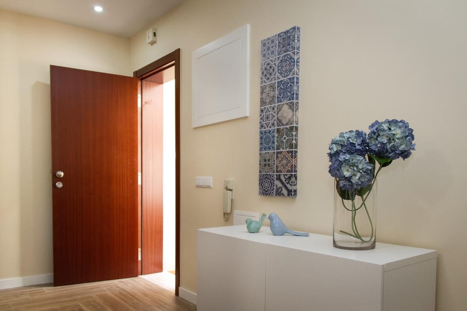 Facade/entrance, Living room