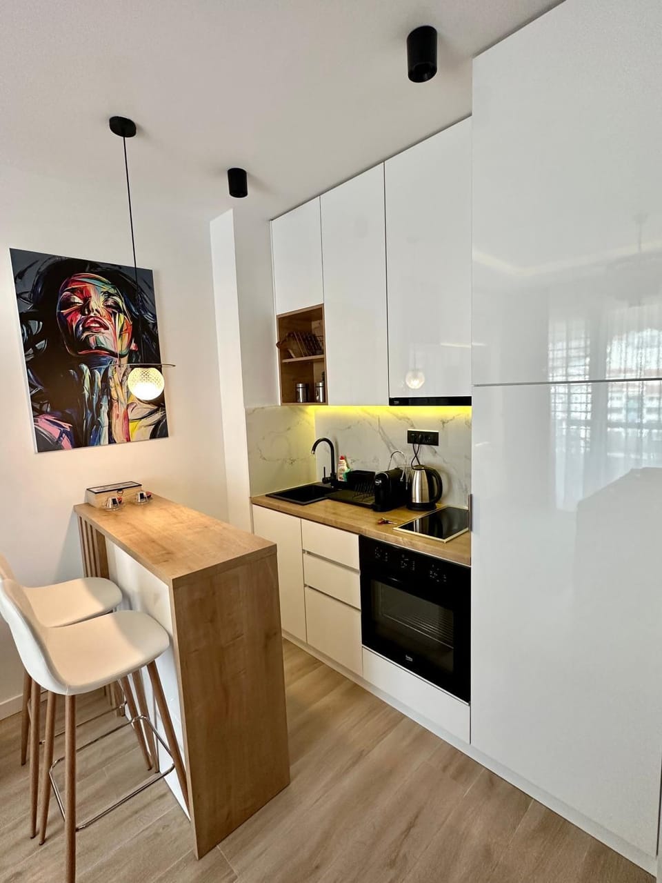 Kitchen or kitchenette, oven, pet friendly