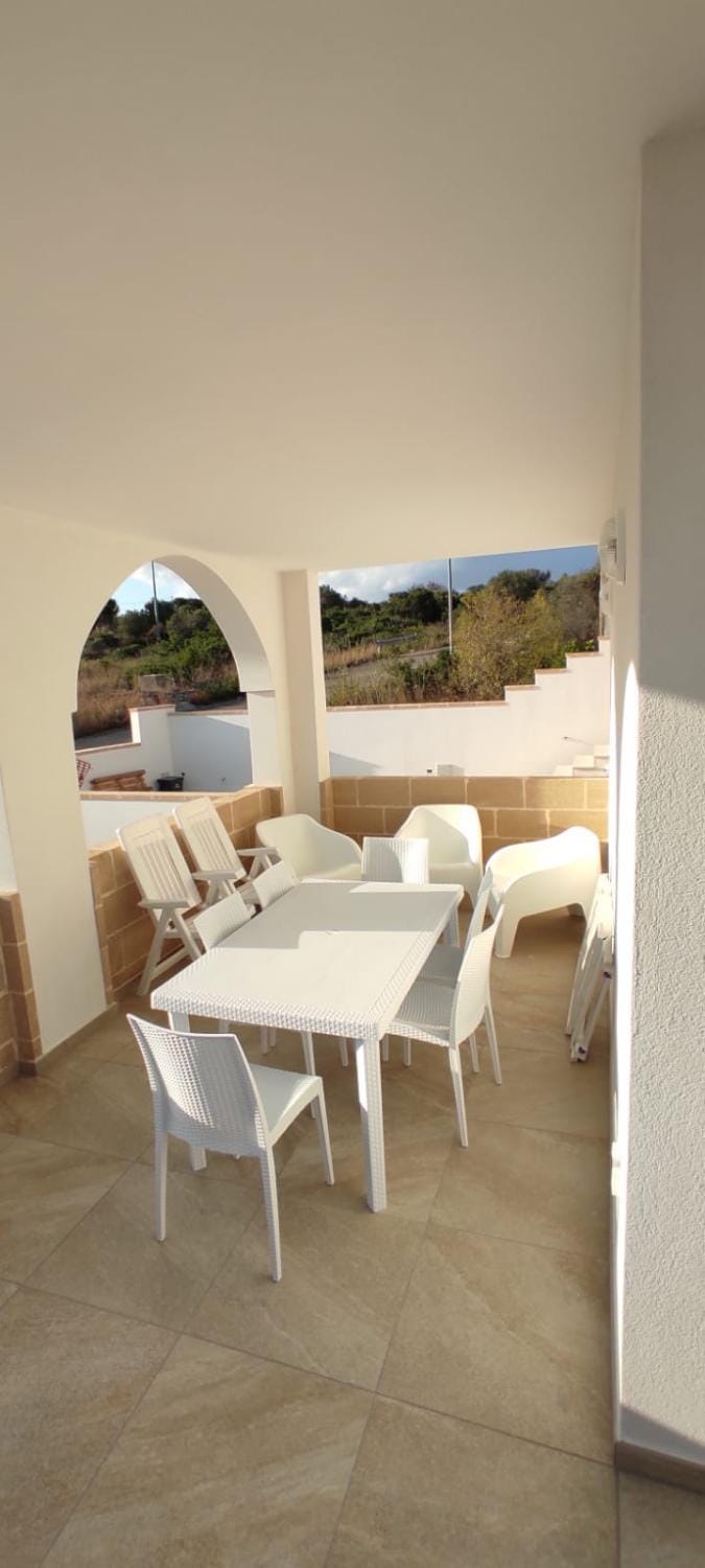 Zona Maldive del Salento, Vistamare1, Sabbia 10' a piedi, BBQ, 2 Bagni, 2 Clima, Posto Auto Esclusivo House in Apulia