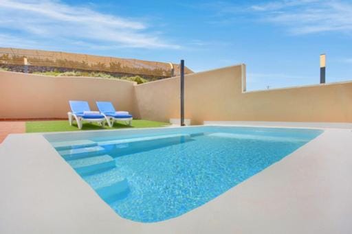 Finca Los Corcos con piscina By Paramount Holidays Apartment in Canary Islands