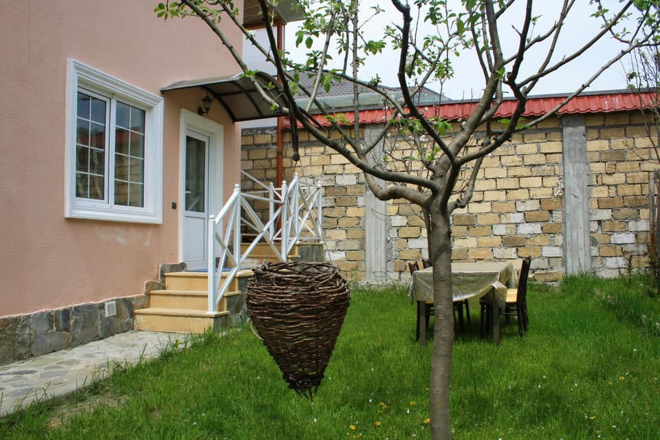 Patio, Facade/entrance, Garden