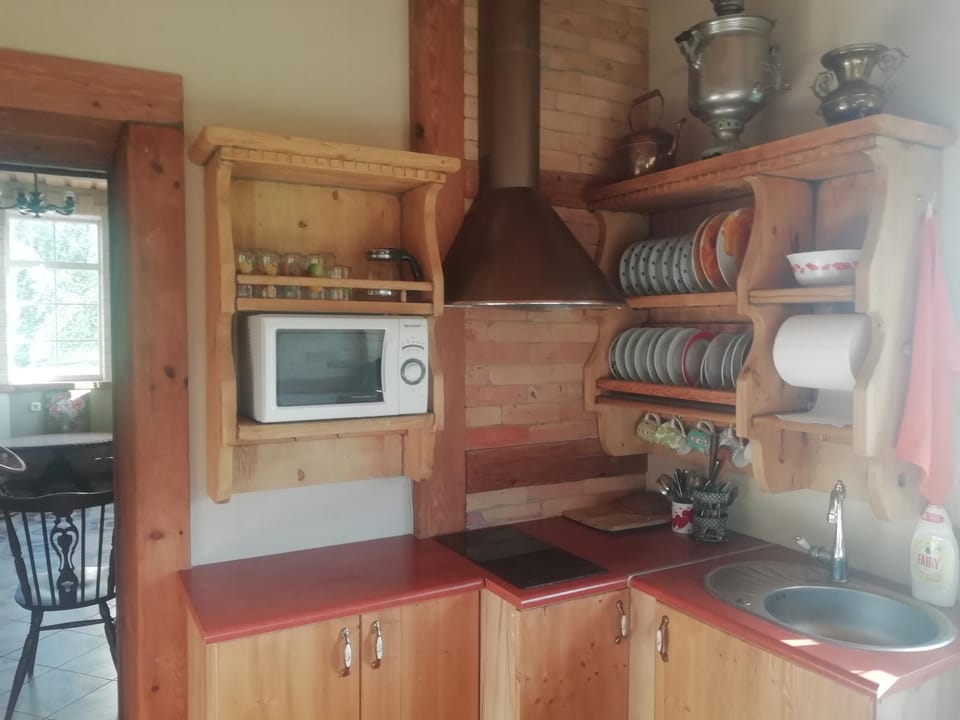 Communal kitchen, kitchen