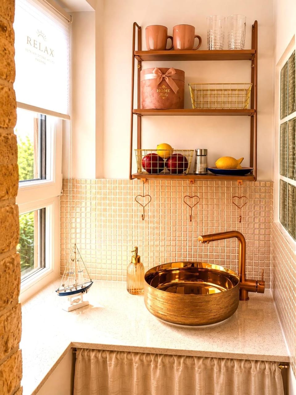 Coffee/tea facilities, Kitchen or kitchenette