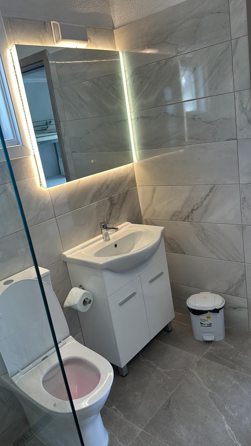 Shower, Toilet, Bathroom