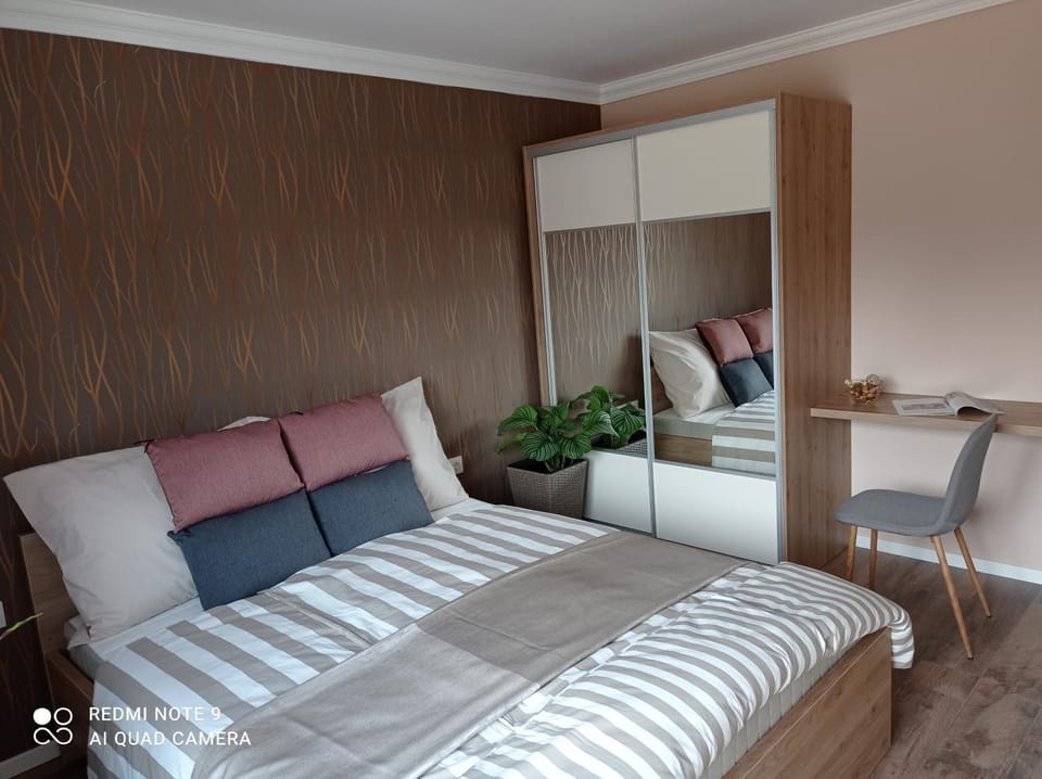 Karos Bianco Apartmanház Apartment in Hungary
