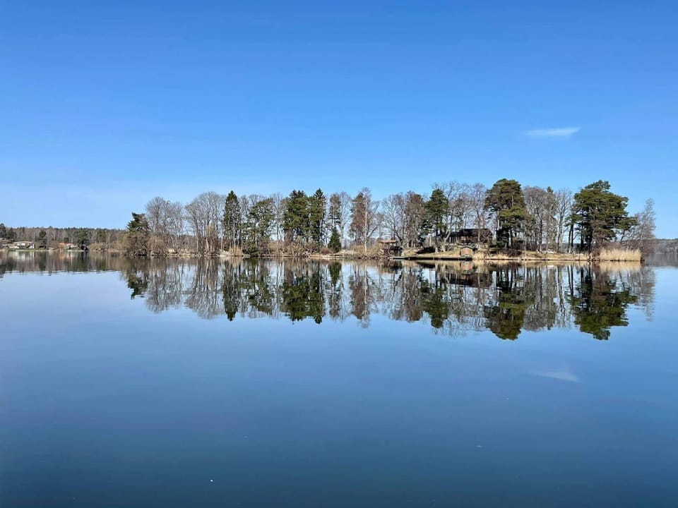 Day, Natural landscape, View (from property/room), Lake view, Landmark view