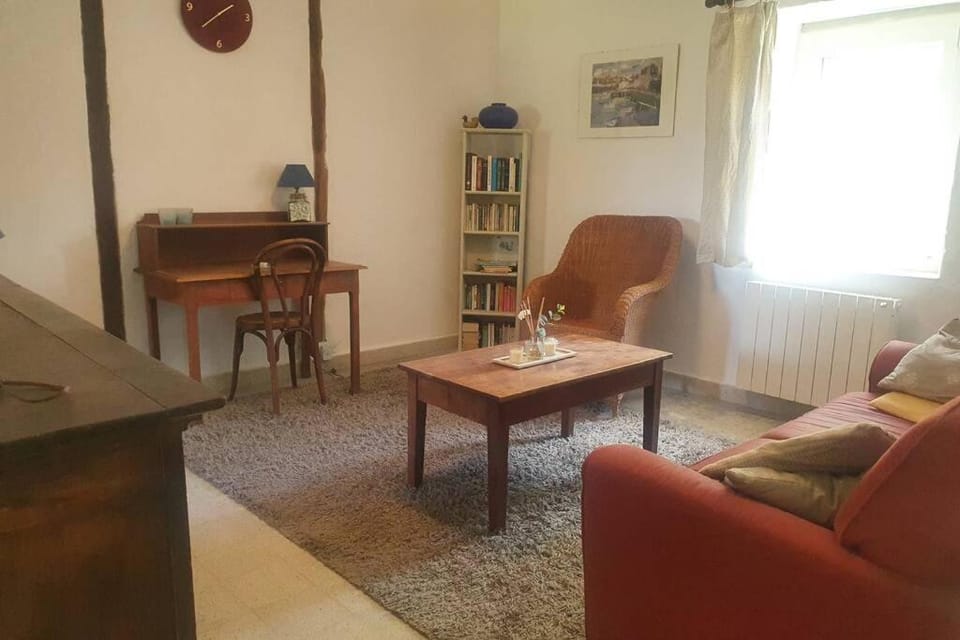 obouduchemin House in Auvergne-Rhône-Alpes