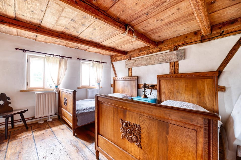 Dom pod Mandragorą Bed and Breakfast in Lower Silesian Voivodeship