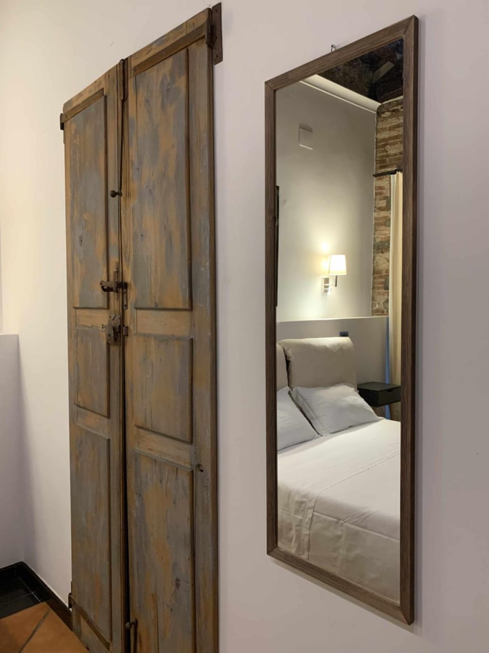 Bed, wardrobe