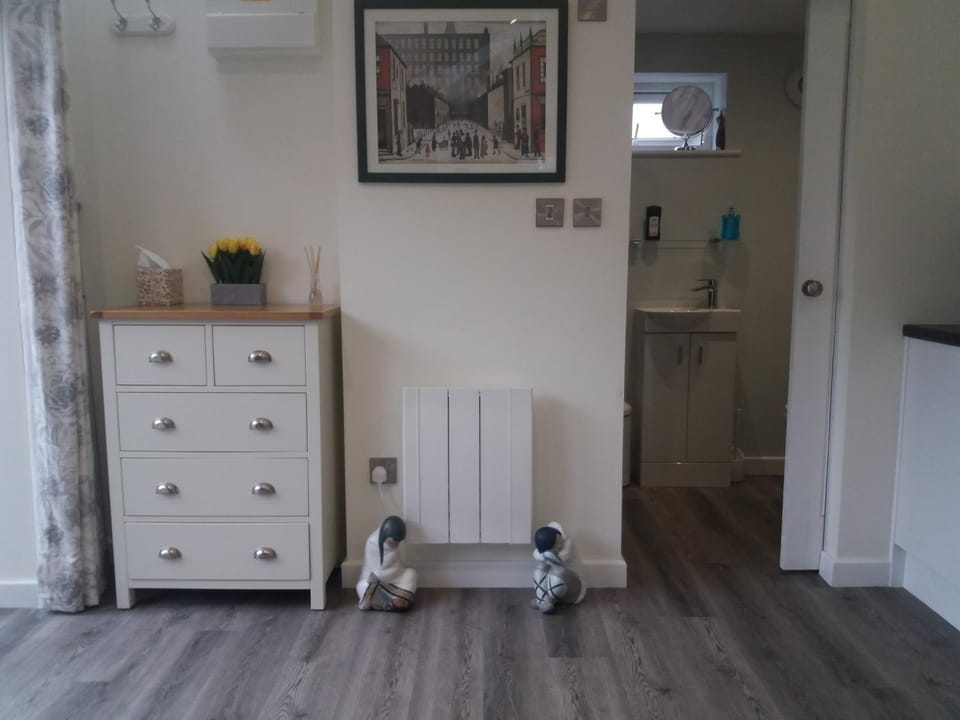 Rose View - Modern detached bungalow Apartment in England
