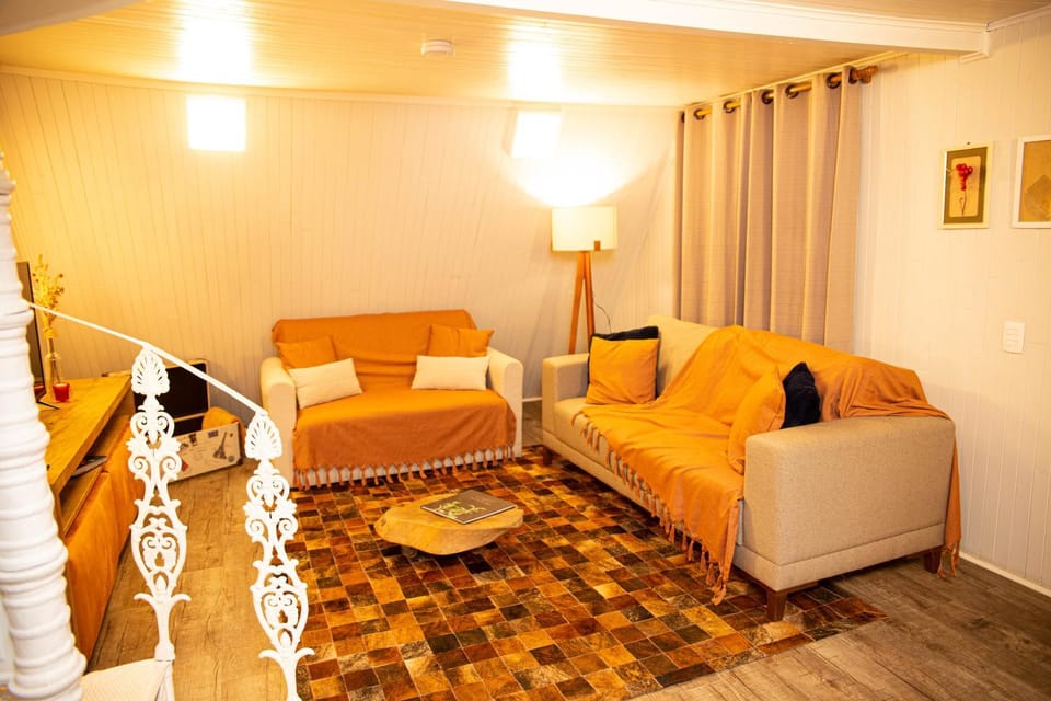 TV and multimedia, Living room, Photo of the whole room, Seating area