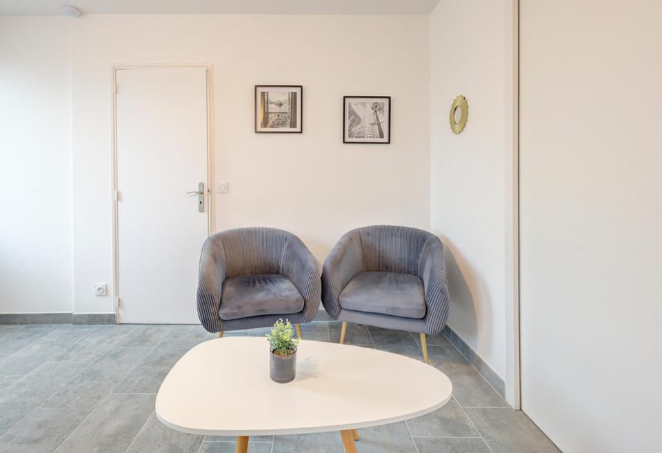 Les forges 2 pièces RDC Apartment in Centre-Val de Loire