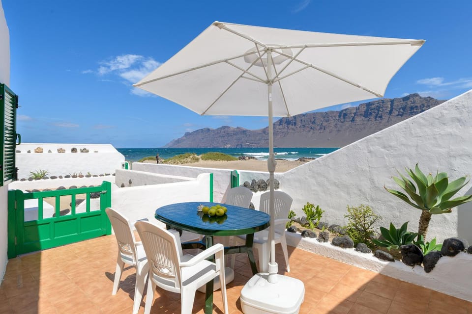 Famara Caracolillos, El Apartamento Apartment in Isla de Lanzarote