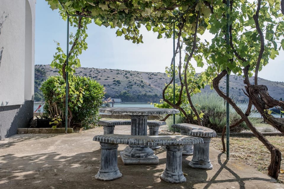 Mariva Apartments Apartment in Lopar