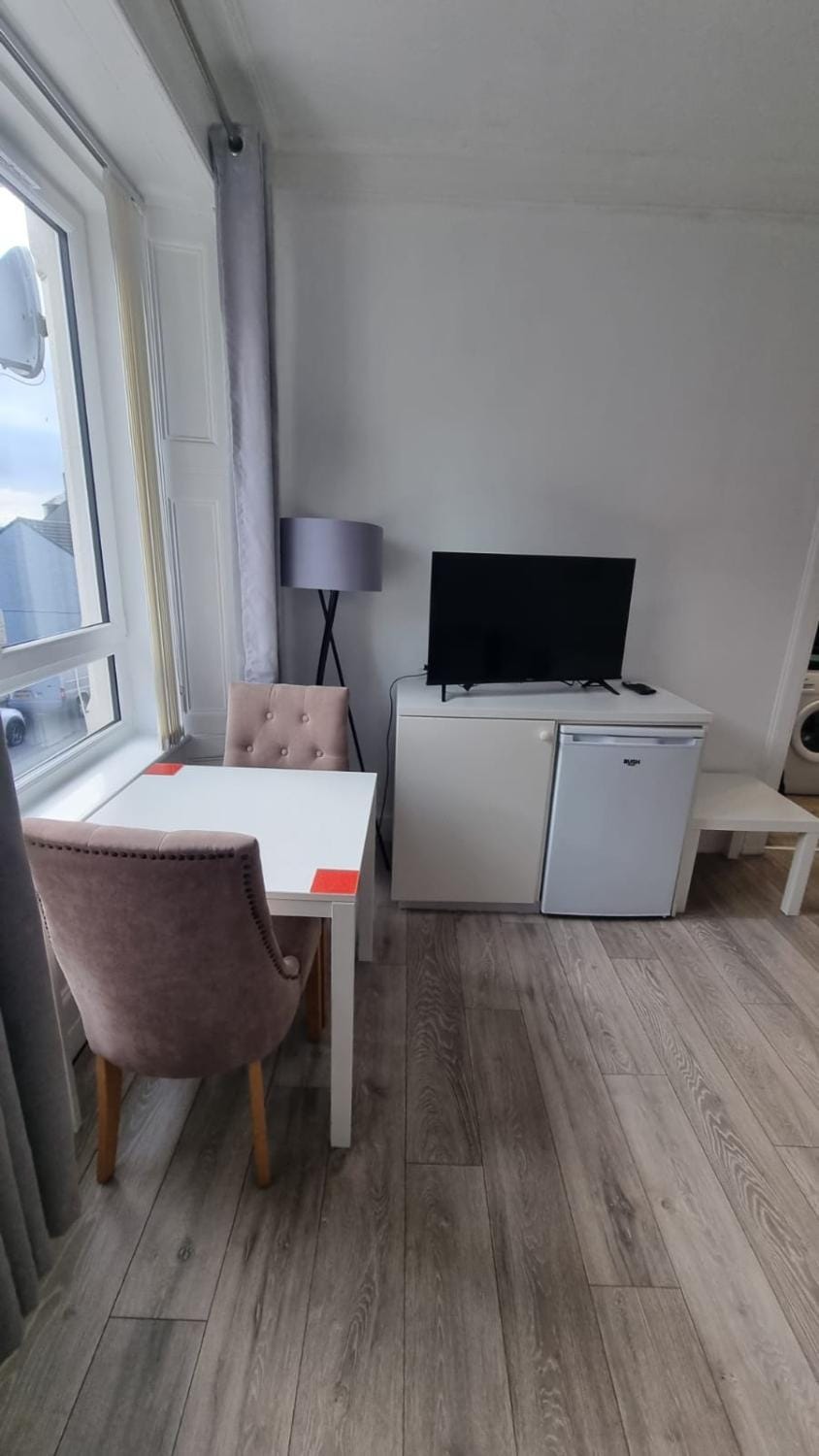 Carrick - One Bed Apartment Apartment in England