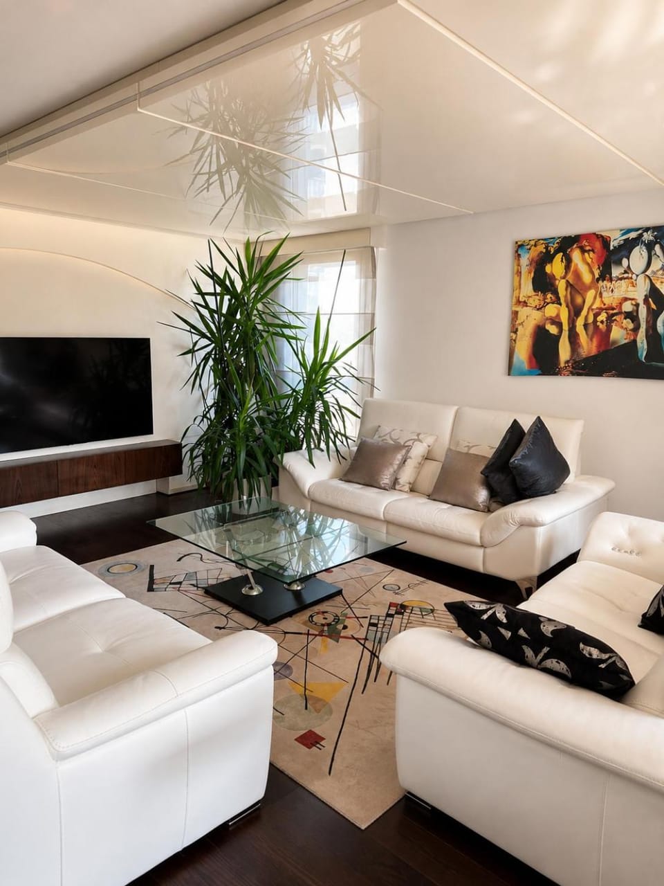 Parisian Sparkle Retreat, 50m from American Hospital Vacation rental in Levallois-Perret