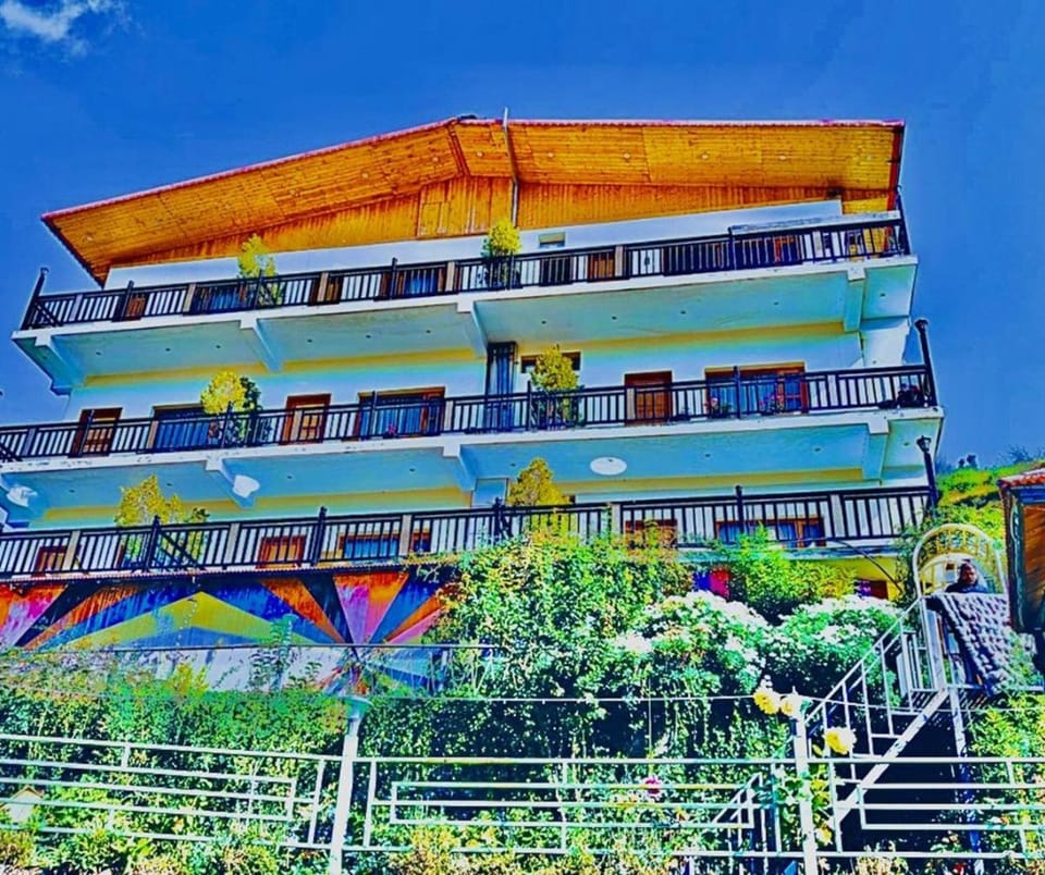 Property building, Balcony/Terrace