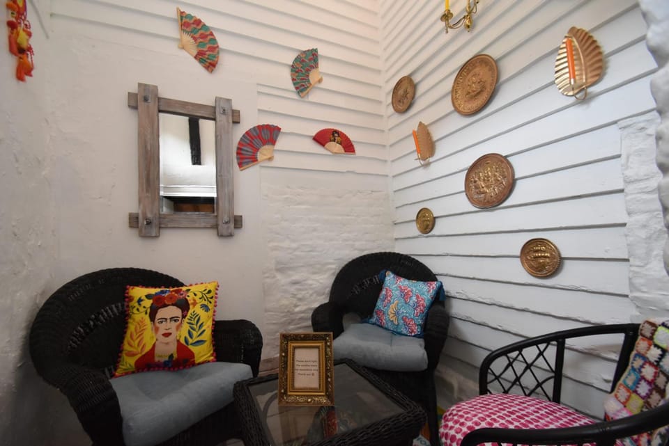 Seating area