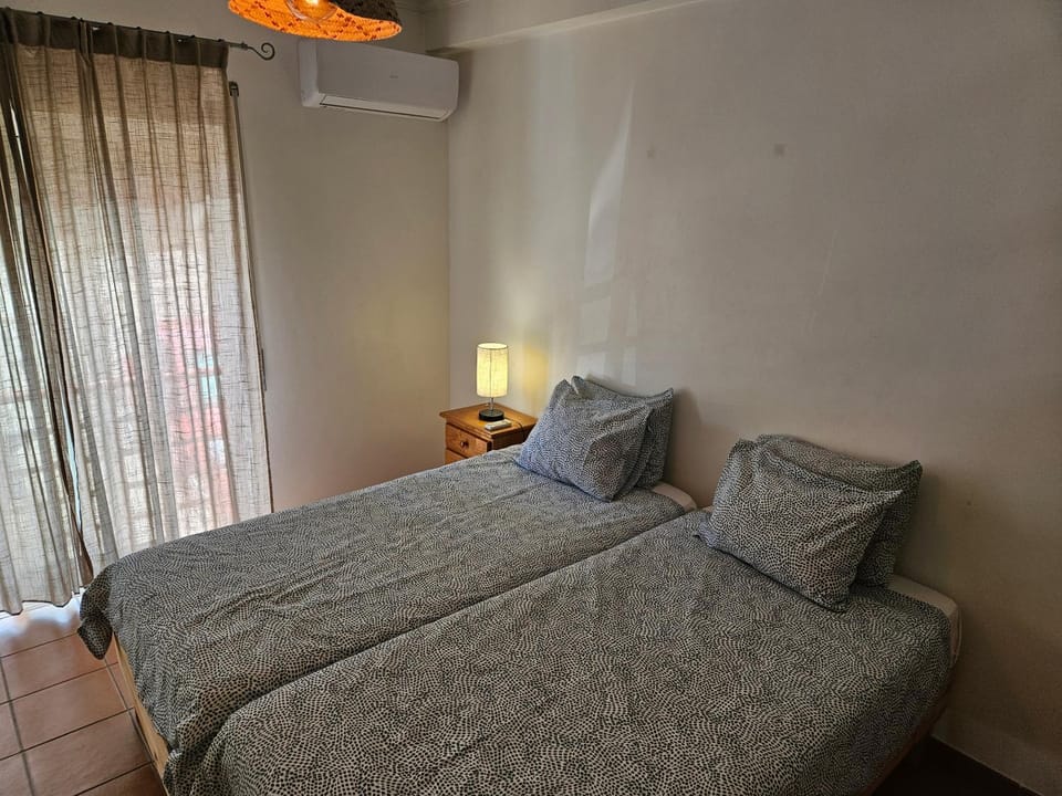 HOME4U - Fantastic 2 bedroom apartment, with pool Apartment in Cabanas de Tavira