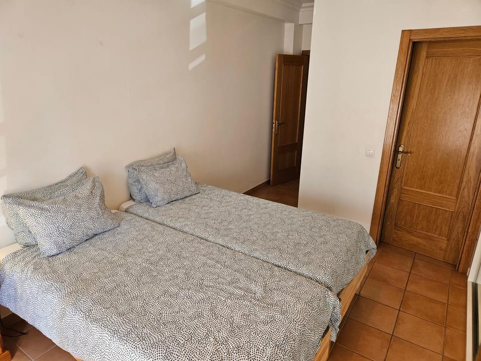 HOME4U - Fantastic 2 bedroom apartment, with pool Apartment in Cabanas de Tavira