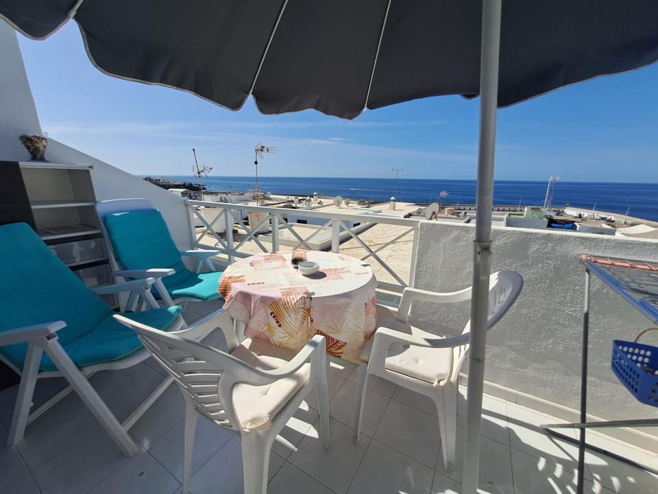 Comfortable Lucy apartment 706 with amazing sea-view Apartment in Puerto del Carmen